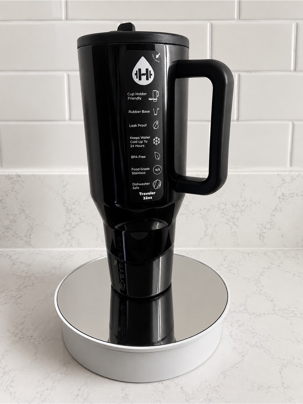 NWT - HydroJug Traveler - 32 Ounce